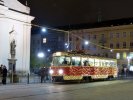 T3 1525 coby Vánoční tramvaj před kostelem sv. Tomáše
